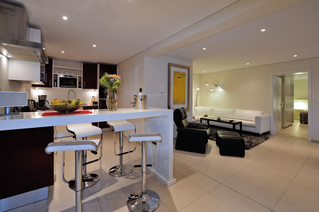 129 On Kloof Nek Apartments Le Cap Chambre photo