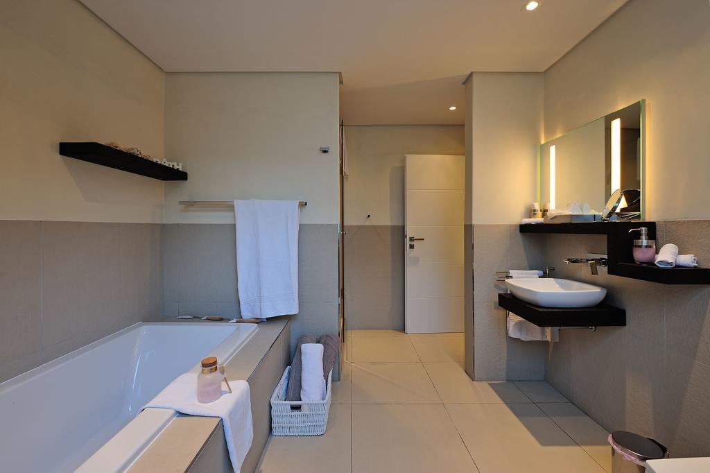 129 On Kloof Nek Apartments Le Cap Chambre photo