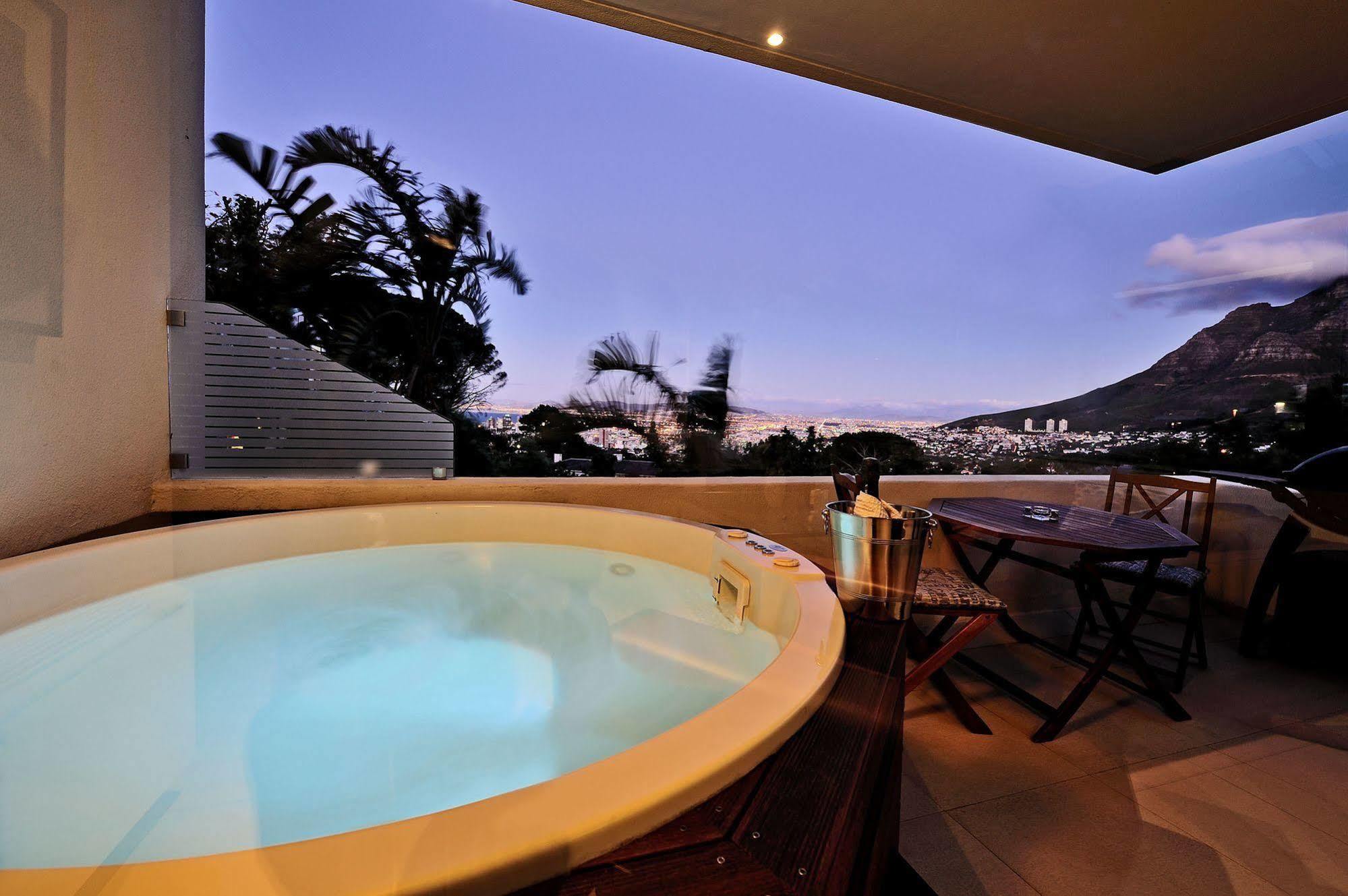 129 On Kloof Nek Apartments Le Cap Extérieur photo
